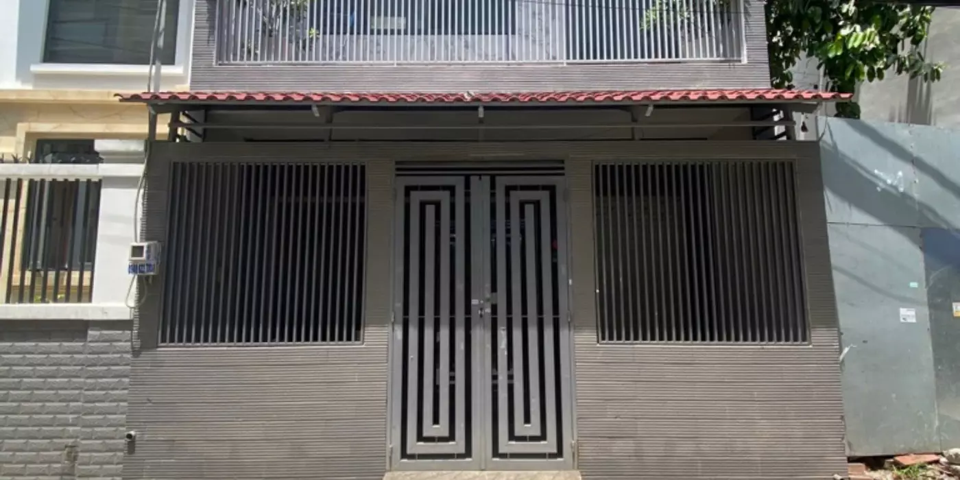 GẤP BÁN NHÀ ĐẸP BÌNH TÂN NGAY SÁT NGÃ 3 MÃ LÒ - LÊ VĂN QUỚI DT 85M2 HẺM XE TẢI 2 TẦNG