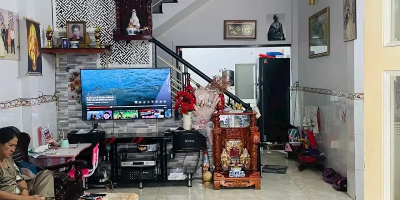 Gần Trường THCS Phạm Văn Chiêu, Hẻm thông xe hơi, (4.1 x 13.5)m, Đúc 2 Tầng