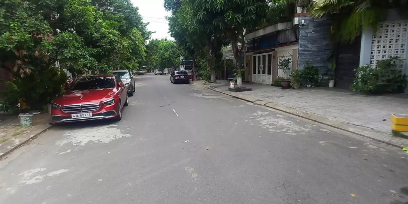 NHÀ MẶT TIỀN  ĐƯỜNG 7M5, 2 TẦNG SÁT PHAN ĐĂNG LƯU, GIÁ CHỈ CÓ 5,45TỶ.