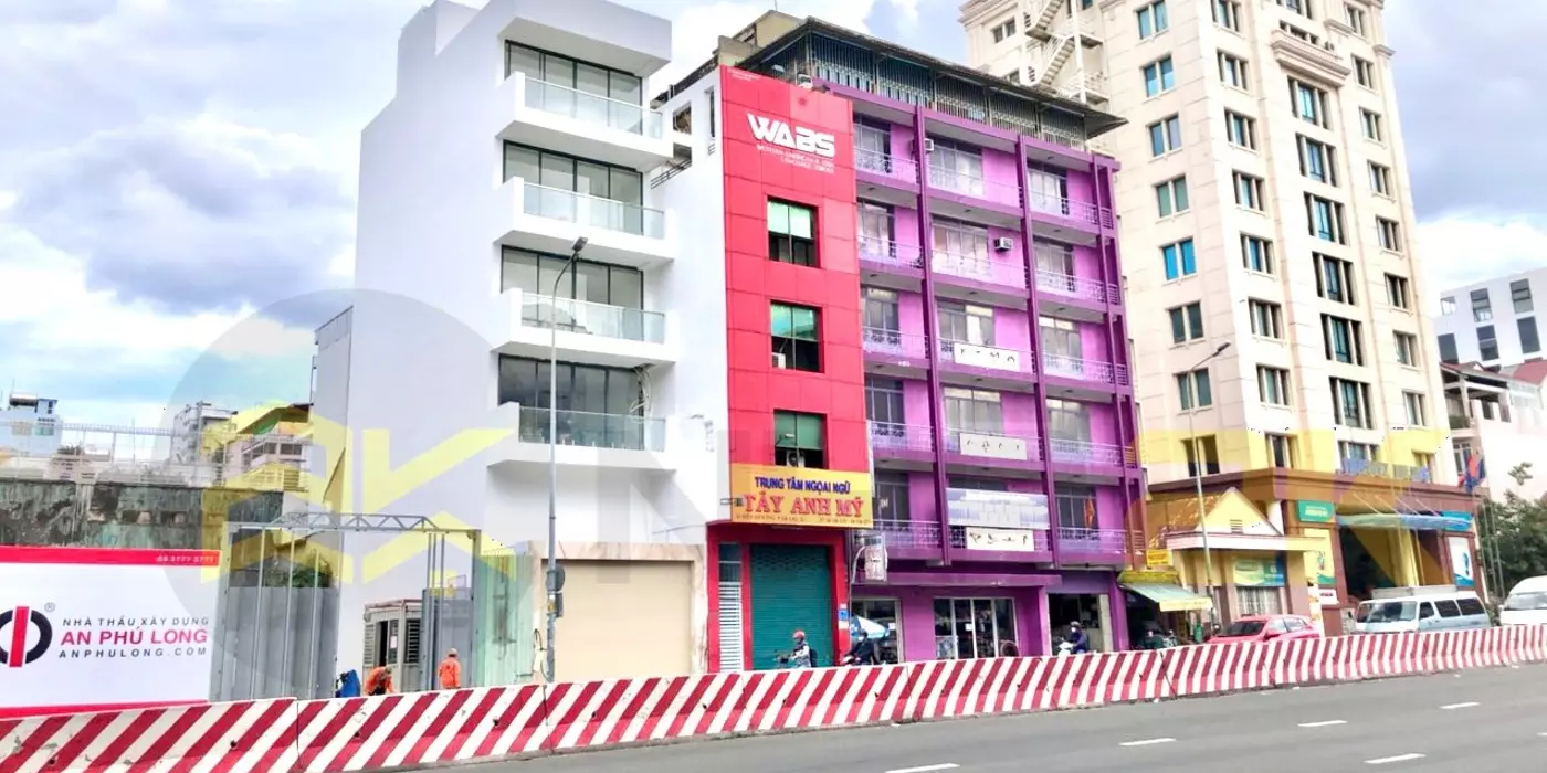 Góc 2mt Tân Cảng P.25 Quận Bình Thạnh. DT: 6x21m, Xây được Hầm 7 tầng. HĐT 70 triệu. Bán 28 tỷ