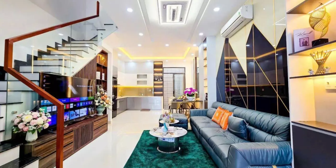 Giảm sốc 16.5 tỷ, bank 17 tỷ hơn. Mặt tiền KD chợ phạm văn hai, 18 phòng 19WC, đang CT 80 tr/th