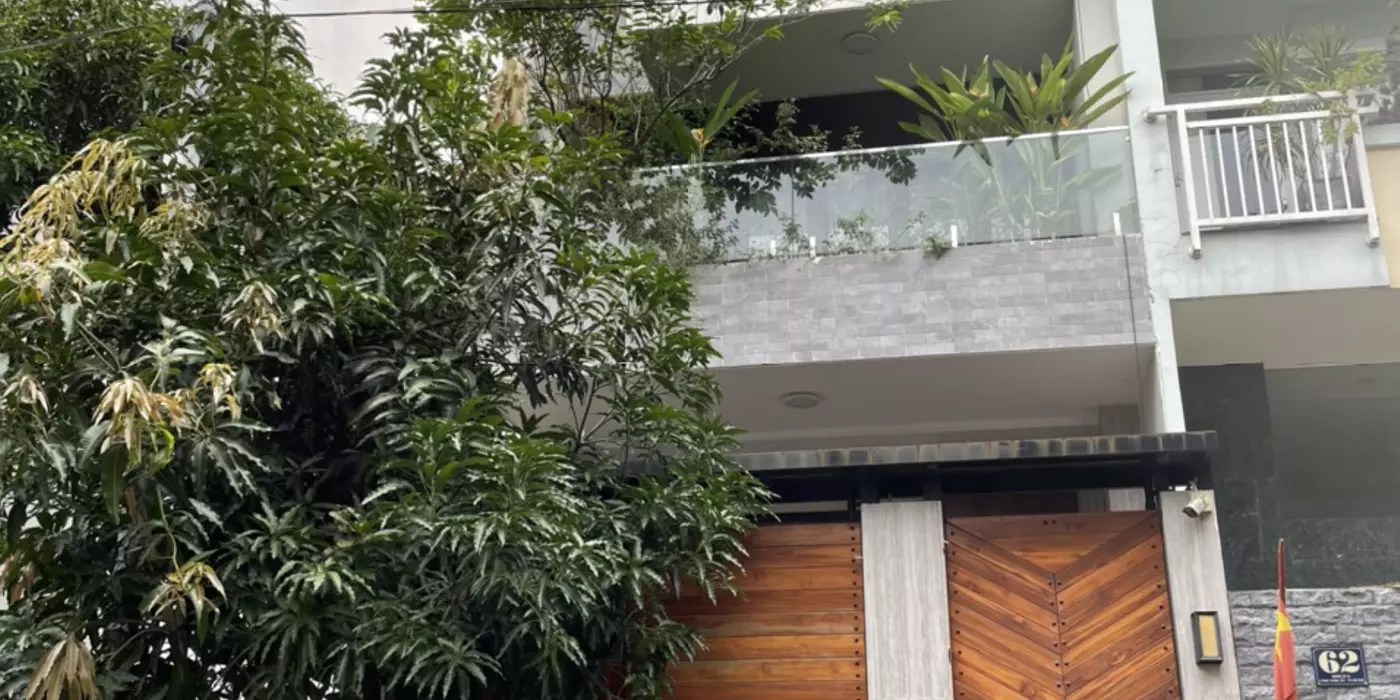 Biệt thự khu Compound Nguyễn Thượng Hiền, Bình Thạnh. DT: 8x25. 4 tầng. HĐT DK 80 tr. Giá 21 tỷ