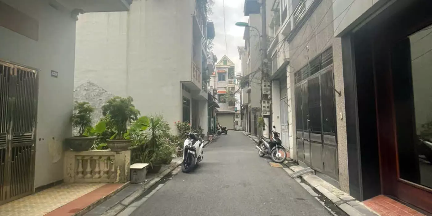 Bán nhà Kim Chung,đông Anh 60m lô góc, ngõ thông oto kinh doanh sẵn nhà c4 giá chưa đến 5ty.