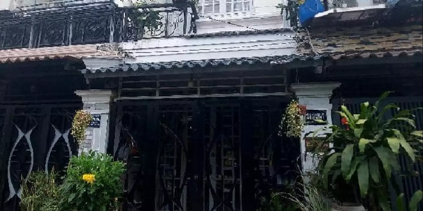 [NHÀ RẺ Ô TÔ ĐỔ CỬA] - KẾT CẤU 2 TẦNG - ĐẦY ĐỦ CÔNG NĂNG - ĐƯỜNG L.V.L - PHƯỚC KIỂNG