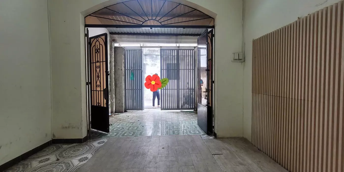 Nhà hẻm hơi, Đường 109, Phước Long B, Q9. 68m - 5,3 tỷ.