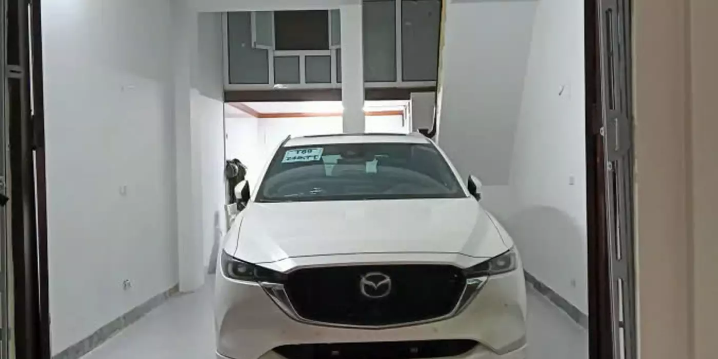 NGUYỄN PHÚC LAI, ĐỐNG ĐA,60M2 5 TẦNG, NHÀ ĐẸP PHÂN LÔ, Ô TÔ ĐỖ CỬA Ô TÔ VÀO NHÀ, KINH DOANH, GẦN