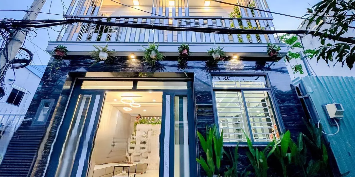 Bán nhà kế bên hxh , gần Sư Vạn Hạnh quận 10  2 tầng , 76 m2 , chỉ 5,x tỷ