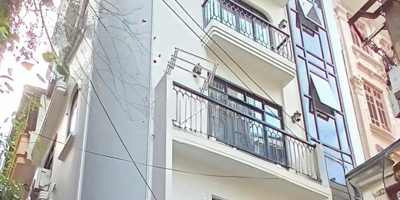 Bán nhà Cầu Giấy - Nhà đẹp xịn/Lô góc/oto đỗ cửa/Thang máy - 20.8 tỷ
