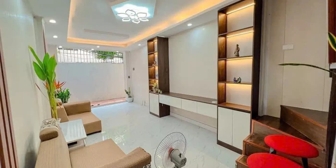 Yên Xá Thanh Trì nhà đẹp 32m2 chỉ 4 tỷ cực gần ô tô.