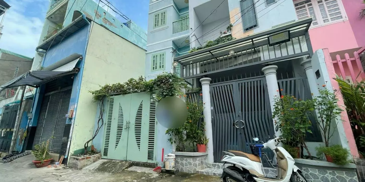 BÁN GẤP NHÀ HẺM XE TẢI THÔNG- Ô TÔ NGỦ TRONG NHÀ- GIÁP QUẬN 6 - 4 TẦNG - 4M x18M  CHỈ HƠN  5 TỶ