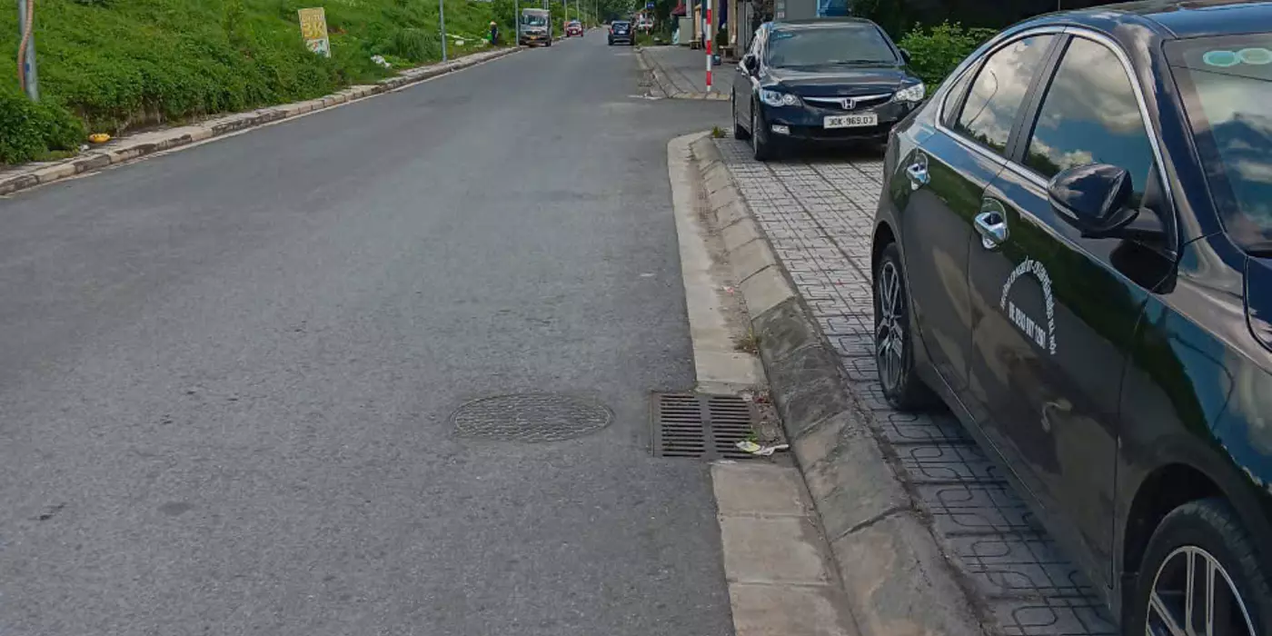 CHỦ NHÀ ĐANG CẦN TIỀN ĐÀNH PHẢI BÁN MẢNH ĐẤT PHÚC LỢI DIỆN TÍCH 36.1M OTO VÀO ĐẤT, MẶT TIỀN BẰNG