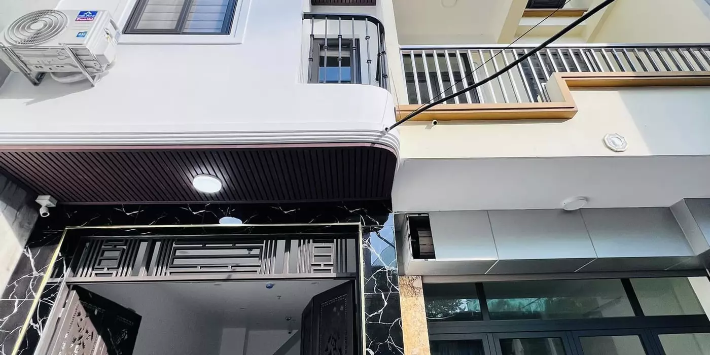 BÁN TOÀ CHDV YÊN HÒA- SIÊU HIẾM - VỊ TRÍ ĐẮC ĐỊA - NHÀ MỚI 6 TẦNG THANG MÁY - 11 PHÒNG KHÉP KÍN