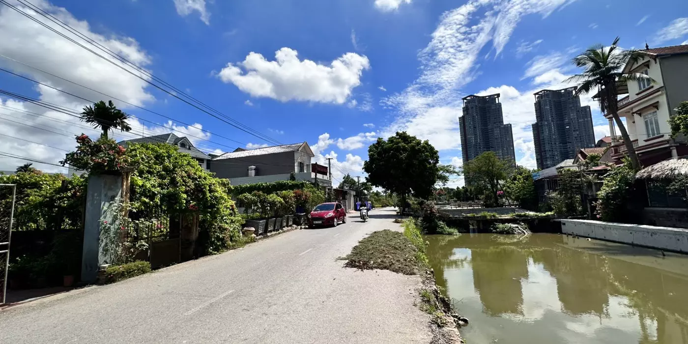 Bán lô đất Hàng Xóm Ecopark, View Hồ thoáng mát vĩnh viễn diện tích 105m2, mặt tiền hơn 6m