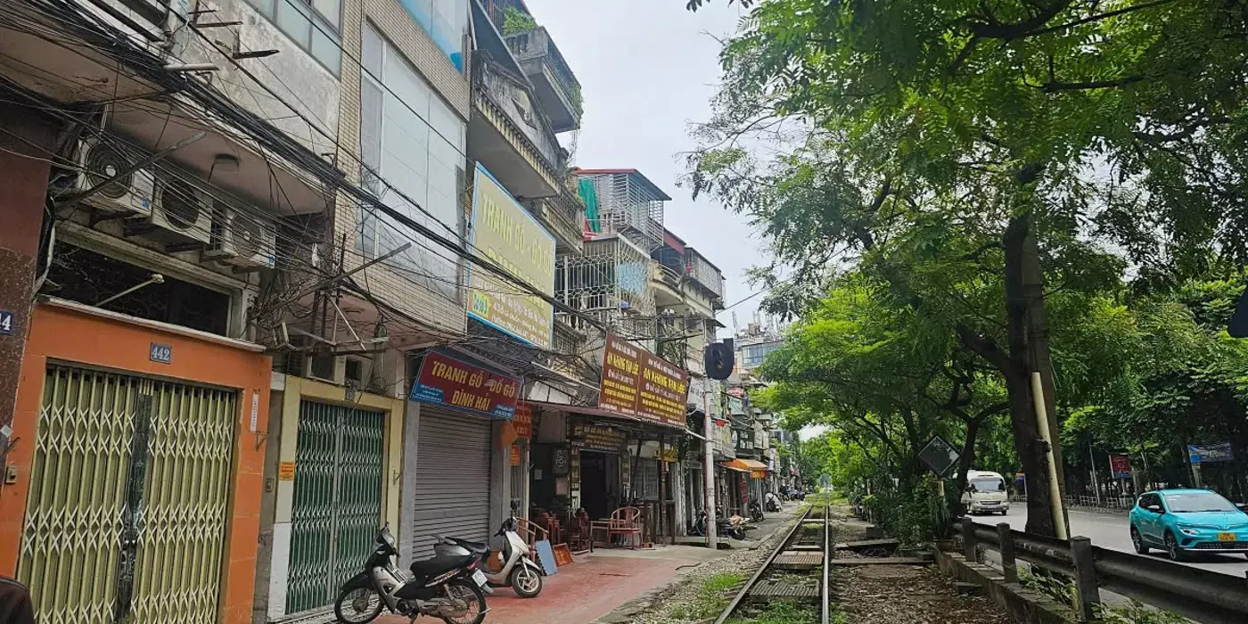 BÁN NHÀ MẶT PHỐ LÊ DUẨN, ĐỐNG ĐA, 43M2 4 TẦNG, NHÀ ĐỐI DIỆN CÔNG VIÊN THỐNG NHẤT, CẠNH HỒ BA MẪU.