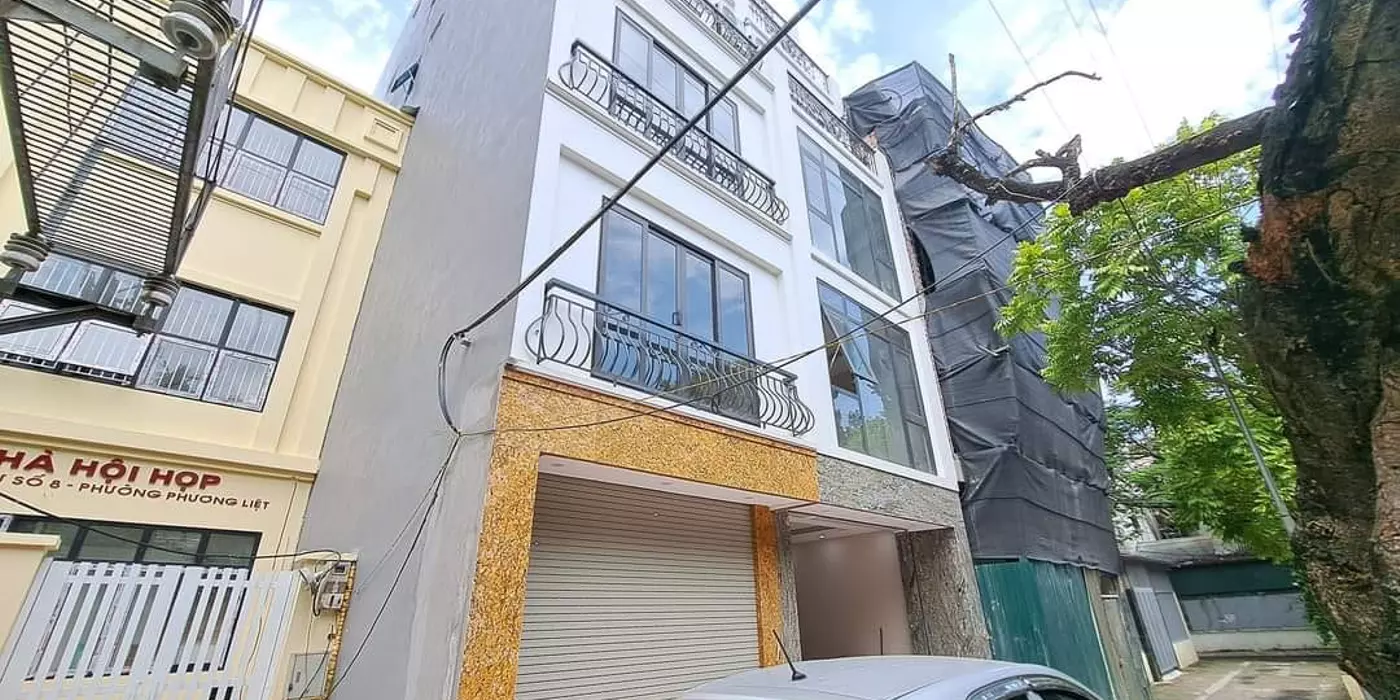 BÁN NHÀ GIẢI PHÓNG QUẬN THANH XUÂN PHÂN LÔ Ô TÔ 7 CHỖ VÀO NHÀ THANG MÁY XỊN 43M 13,5 TỶ