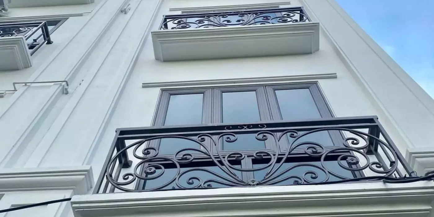 Đúng 4 tỷ có nhà 4 tầng 4 phòng ngủ, diện tích 35m, cách 50m ra đường ô tô, giáp Nam Từ Liêm