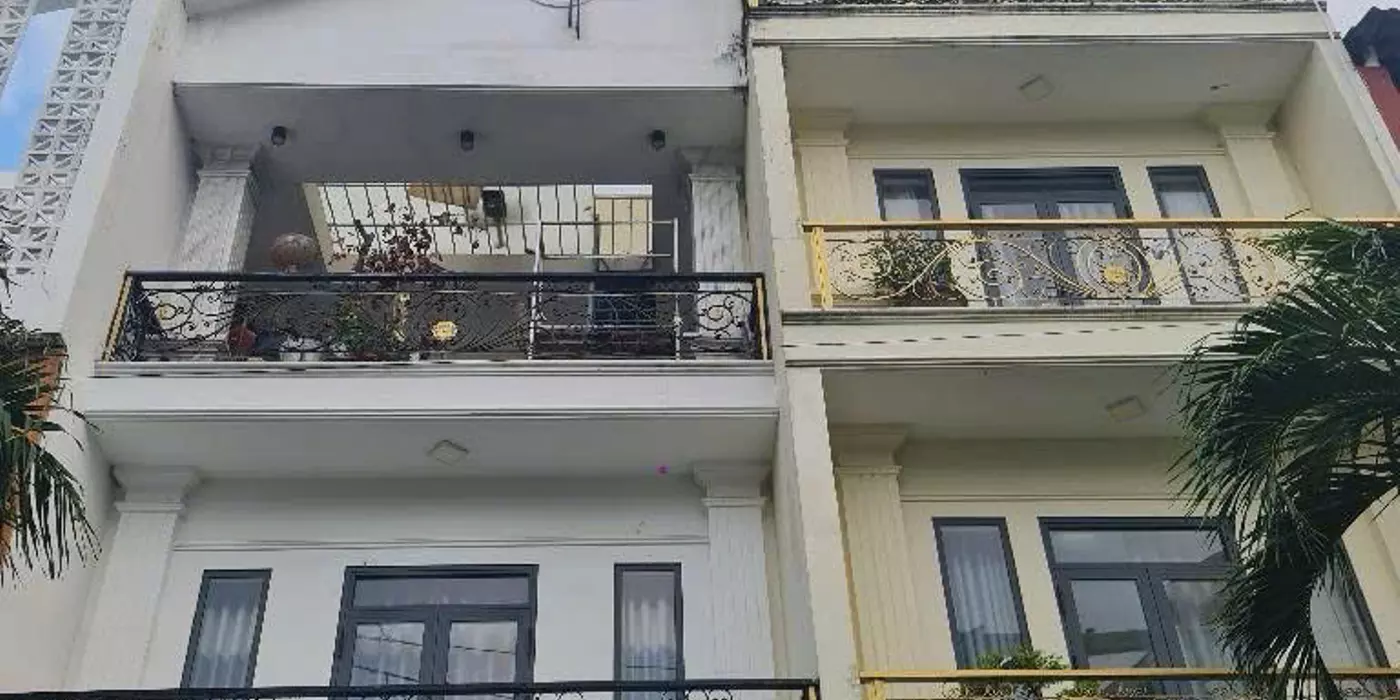 KẸT BÁN GIÁ RẤT TỐT NHÀ 3 TẦNG KHU ĐỒNG BỘ XE HƠI TRONG NHÀ TRẦN THỊ DO (5X17), Q12