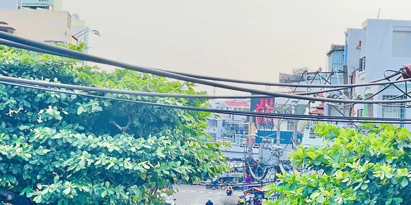 Bán nhà mặt tiền KD hạ chào 2 tỷ, Thăng Long, P4, Tân Bình, 117m2, 3 tầng, ngang 5.5m
