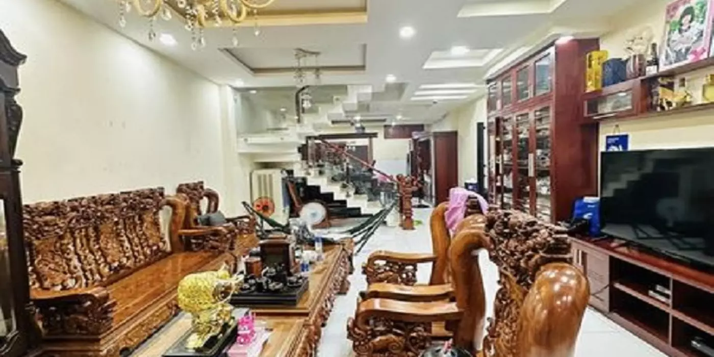 Bán nhà mặt tiền kinh doanh, hạ chào 9 tỷ, Lạc Long Quân, P8, Tân Bình, 186m2, 4 tầng