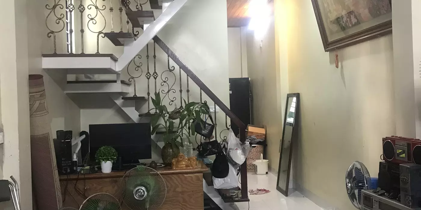 Bán nhà chính chủ sổ đỏ riêng 32,5m thực sd 40m