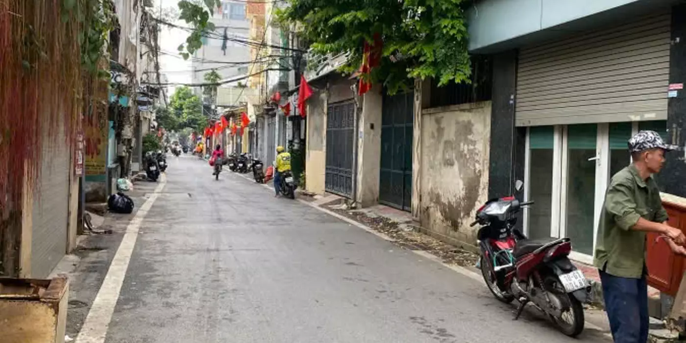 BÁN NHÀ TỨ LIÊN, TÂY HỒ, 80M2 4 TẦNG, NHÀ ĐẸP DÂN XÂY, GARA Ô TÔ, TRƯỚC NHÀ Ô TÔ TRÁNH, NGÕ THÔNG
