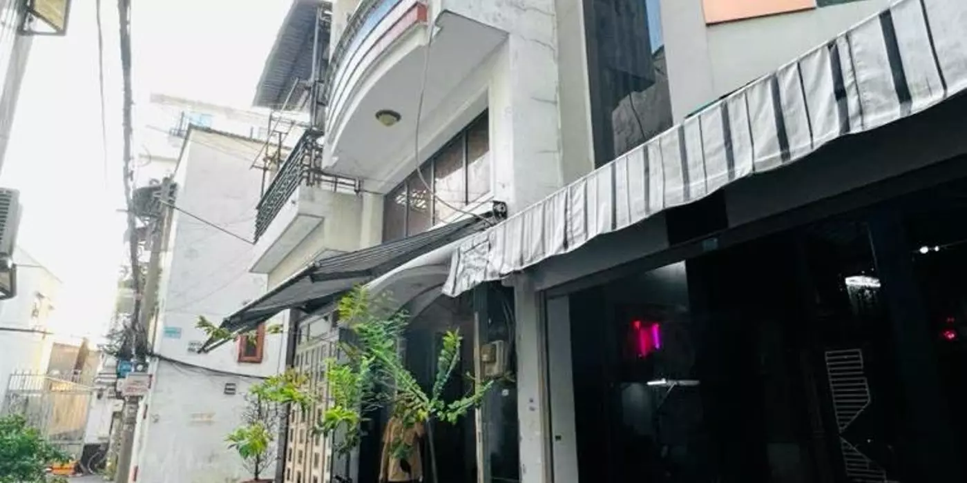 Bán nhà HXH Lê Trọng Tấn, Tây Thạnh, Tân Phú,  40m2 (4 x 10) x 3 tầng, Chỉ 4.32 tỷ TL