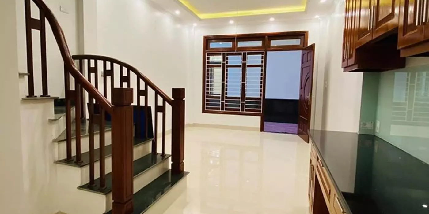 BÁN NHÀ NGUYỄN KHANG 40M2 - GIÁ NHỈNH 6 TỶ - NGÕ THÔNG GẦN PHỐ - 20M Ô TÔ ĐỖ - LÔ GÓC - NHÀ CỰC