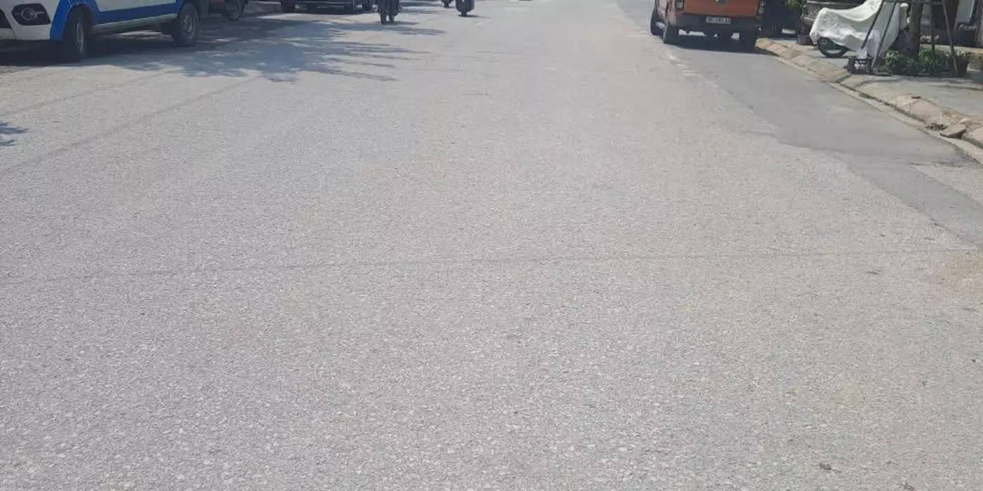 Bán Nhà Bích Đào
100m ra nguyễn Công Trứ