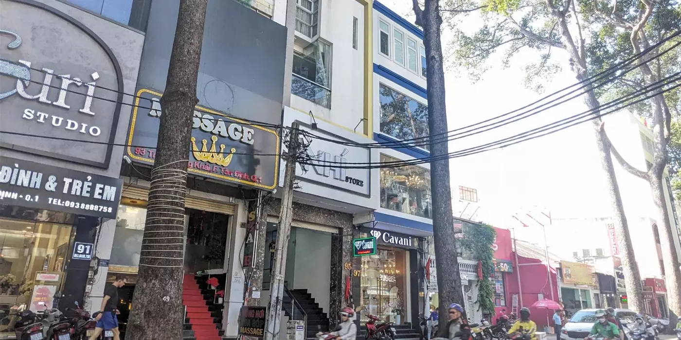 Bán mặt tiền Quận 1 Siêu Vip, 12x17m 200m2 5 tầng , ngay Bến Thành, chỉ 132  tỷ