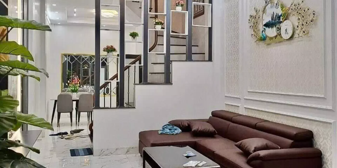 Nhà Ngõ 79 CẦU GIẤY - NHÀ ĐẸP Ở NGAY - TẶNG FULL NỘI THẤT