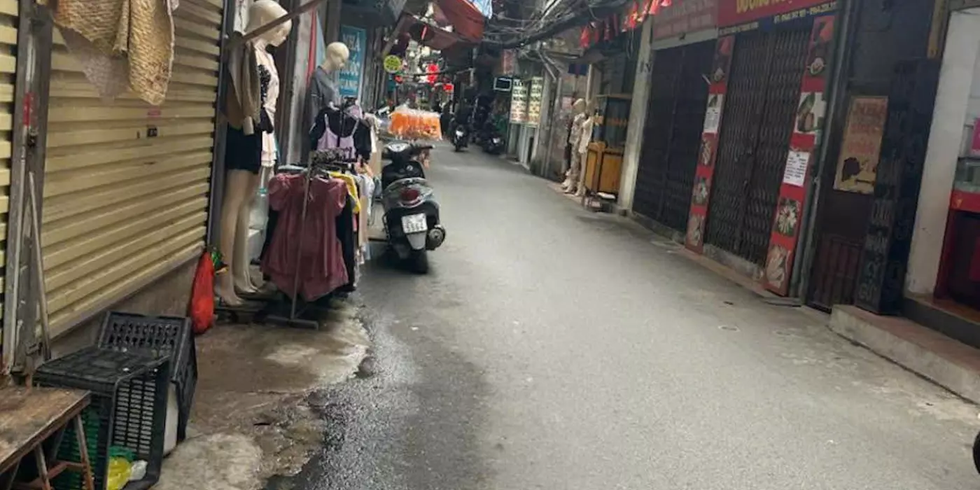 BÁN NHÀ TRẦN TRẦN DUY HƯNG CẦU GIẤY MẶT NGÕ THÔNG KINH DOANH SẦM UẤT