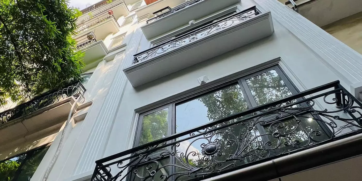BẤN NHÀ LẠC LONG QUÂN CẦU GIẤY PHÂN LÔ Ô TÔ TRÁNH THANG MÁY KINH DOANH 6 TẦNG 55M 18,8 TỶ