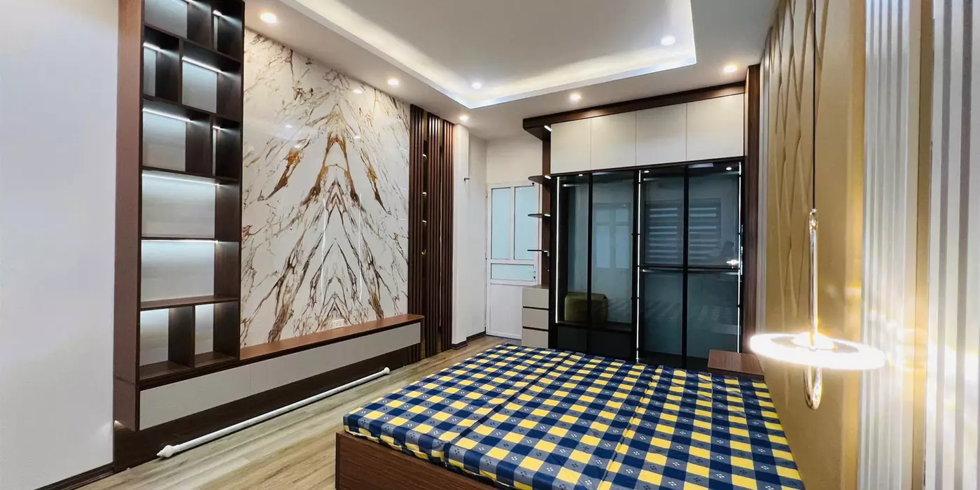 CHÍNH CHỦ BÁM NHÀ-KIM GIANG-HOÀNG MAI-DT:37M2-MT3,7M2-4TANG- GIÁ 5,56TY- OTO TRÁNH BA GÁC CÁCH