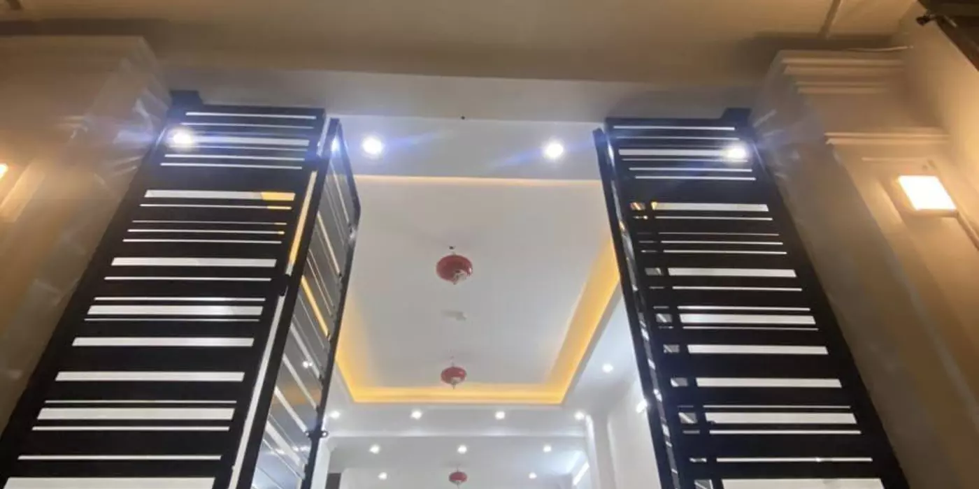BÁN NHÀ VĂN CAO BA ĐÌNH NHÀ MỚI  7 TẦNG THANG MÁY NGÕ THÔNG KINH DOANH 11,5 TỶ
