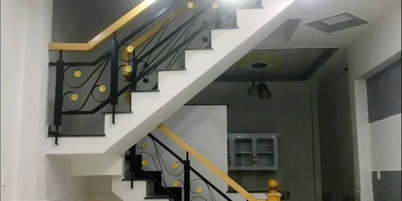 NGAY LÊ VĂN QUỚI - NHÀ 1/ĐƯỜNG SỐ 14 - HẺM XE HƠI - 32m2 - 2 TẦNG 2PN GIÁ 3.85 TỶ