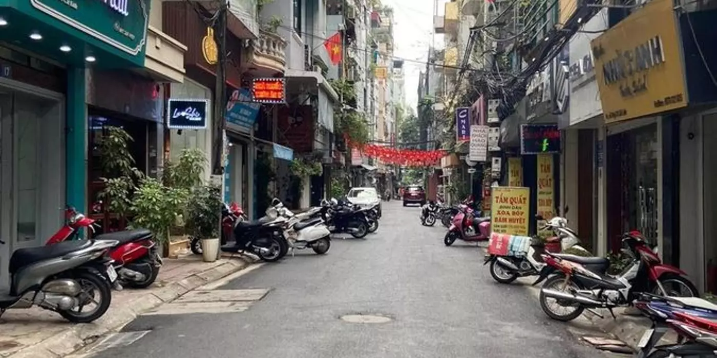 Bán nhà riêng-KD VIP mặt  ngõ 35 Cát Linh-Đống Đa-DT 64m x MT rộng 5m x 5 tầng- 20.5 tỷ TL