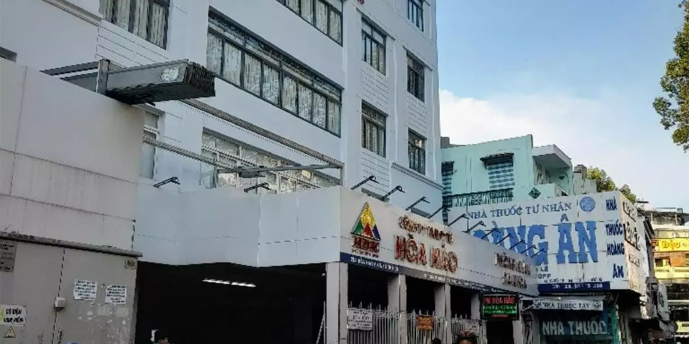 NHÀ 2 TẦNG NGAY BỆNH VIỆN HÒA HẢO - QUẬN 10  - 17M2 - AN NINH  CHỈ 3.2 TỶ.