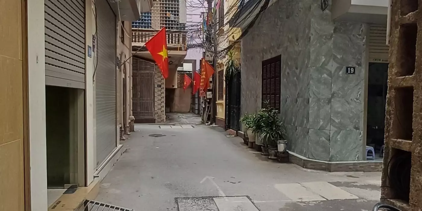 Ngõ 97,Khương Trung- nhà mới, 40m2, 5 tầng, Oto đỗ của, Nhỉnh 7 tỉ, LH 0904690958