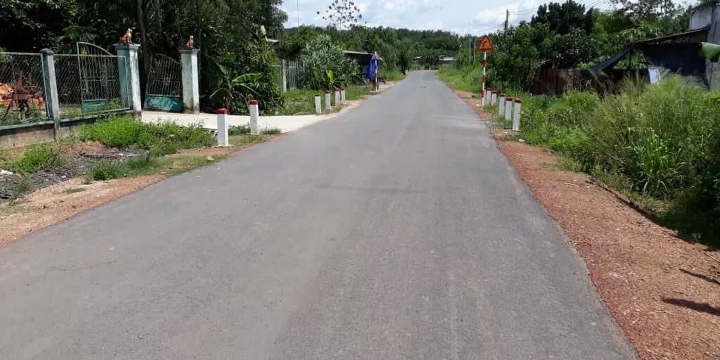 Cần bán lô đất ngay quốc lộ 14 giá chỉ 399 triệu hơn 400m2