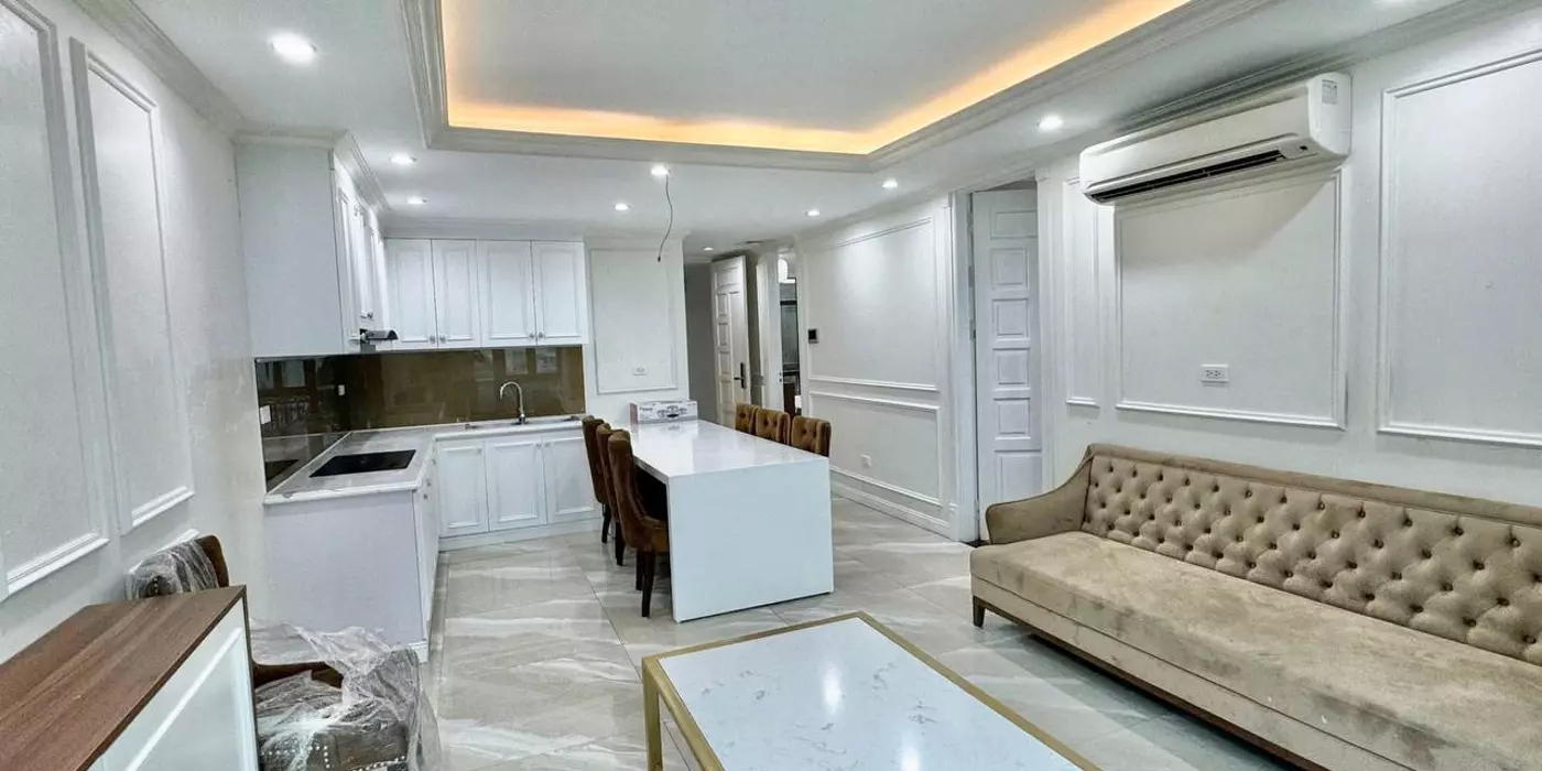 (VIP) Cho thuê căn hộ cao cấp phố Mai Hắc Đế, HBT, Hà Nội