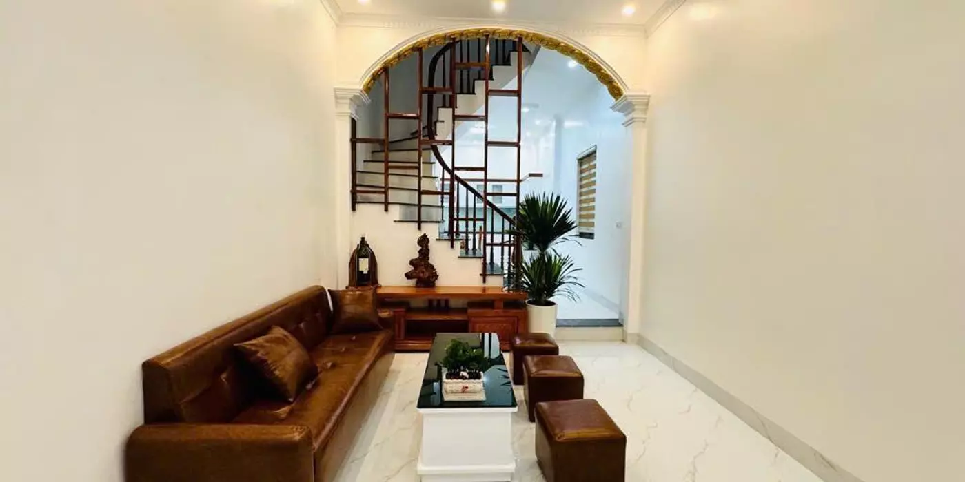 NGUYỄN KHANG - CẦU GIẤY PHÂN LÔ NGÕ THÔNG Ô TÔ QUA NHÀ 40M2 10.5 TỶ