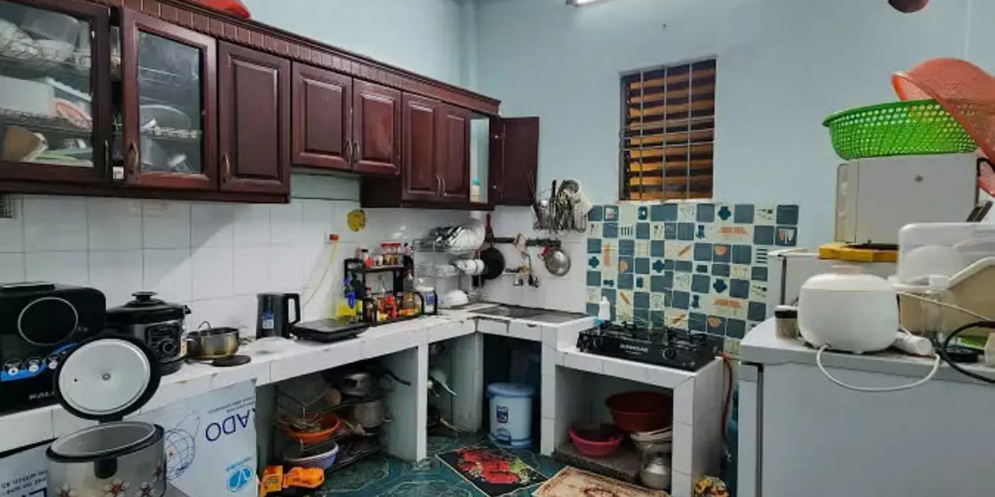 BÁN NHÀ ÂU CƠ, TÂY HỒ. NHÀ DÂN KIÊN CỐ -33M 4 TẦNG ĐẦY ĐỦ CÔNG NĂNG - SỔ ĐỎ HOA KHÔI - CHỦ