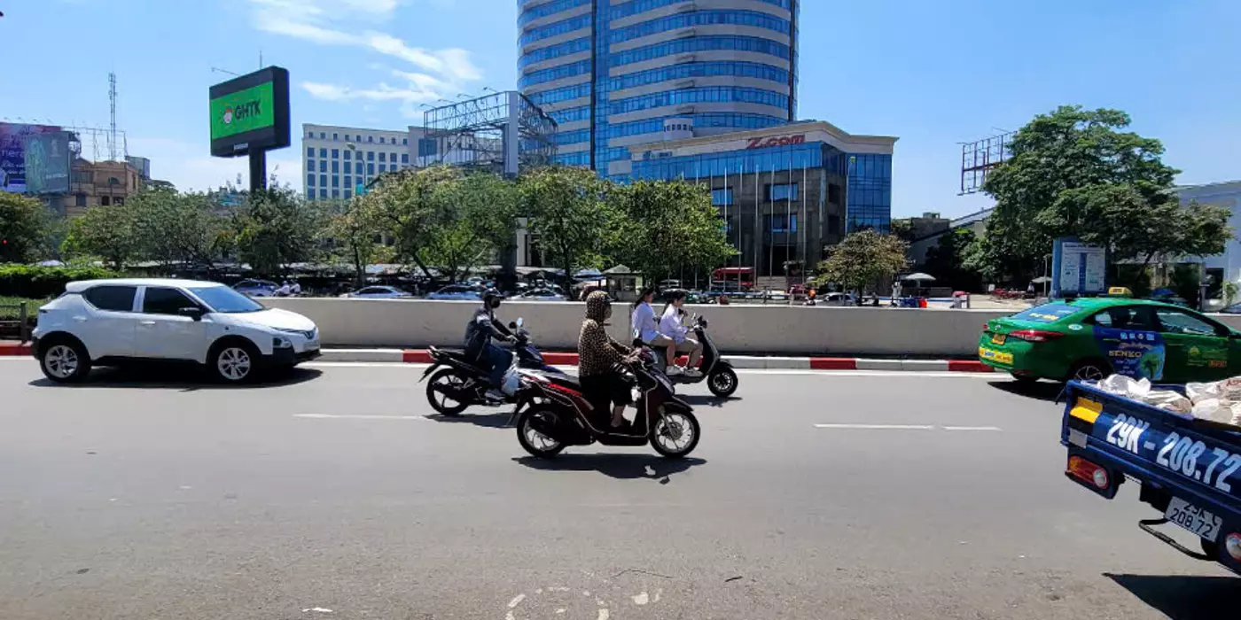 Bán nhà mặt phố Lê Duẩn giáp công viên gàn trường đại học, bệnh viện giá đầu tư