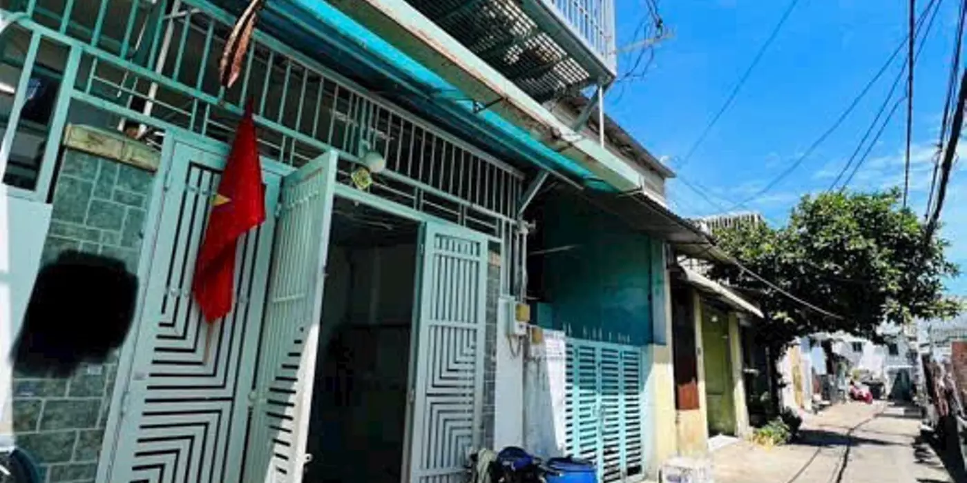 BÁN NHÀ BÌNH TÂN CHÍNH CHỦ DT 5X20 NHÀ 3 TẦNG 4PN GIÁ 5TY