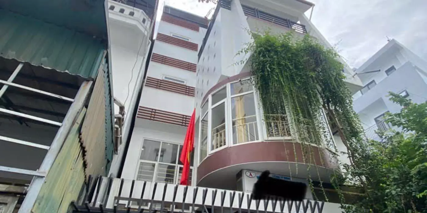 Bán MP Nguyễn Bặc, vị trí đẹp đường đôi, vỉa hè rộng, KD sầm uất,83m x 4T, MT 7,2m, giá hợp lý