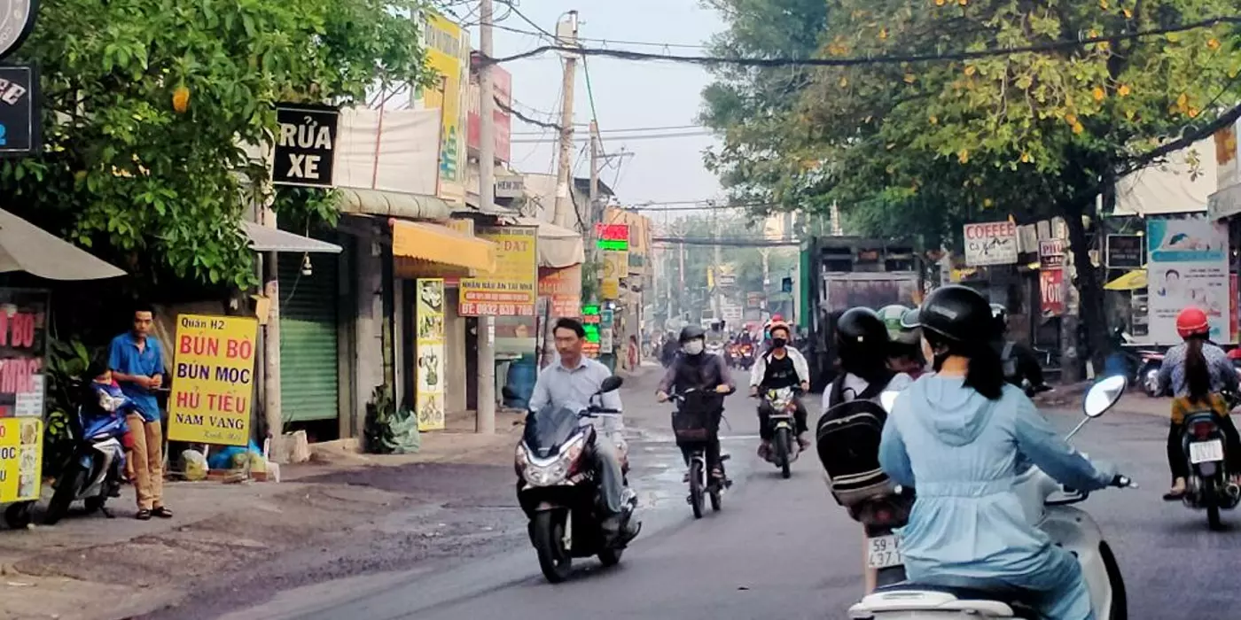 Bán nhà mặt tiền 8x26m giá 13,9 tỷ Nguyễn Hữu Cầu, Hóc Môn