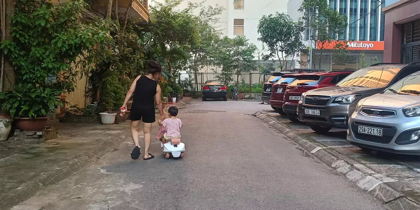BÁN NHÀ 4T P.NGHĨA ĐÔ, PHÂN LÔ VIP, VỈA HÈ, GẦN PHỐ, KINH DOANH/ Ở ĐỈNH, CHỈ 24.5 TỶ