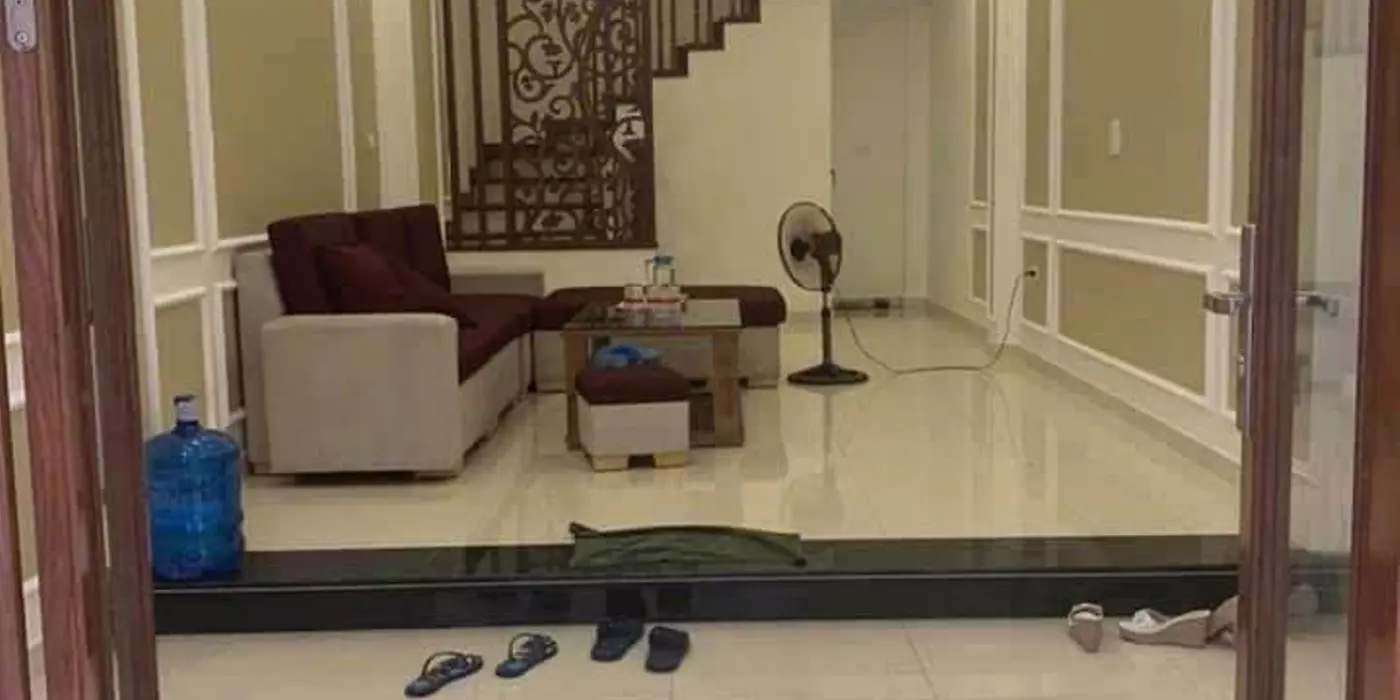 BÁN NHÀ TRẦN BÌNH - MAI DỊCH - CẦU GIẤY GẦN VIỆN 108 NGÕ ÔTÔ ĐỖ CỬA CHỈ 10.6 TỶ
