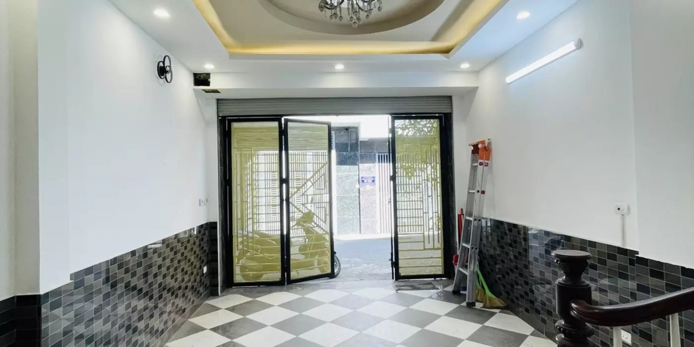 Lô Góc Ngõ Hòa Bình, Minh Khai, Hai Bà Trưng 38m2
