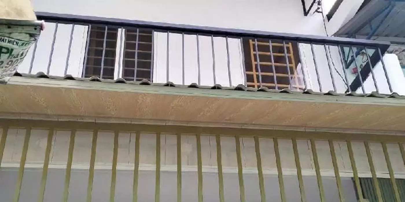 CÁCH 1 CĂN RA MẶT TIỀN ĐƯỜNG LIÊN KHU 5-6 - GẦN CHỢ - 35M2 - 2 TẦNG 2PN - SỔ ĐÃ HOÀN CÔNG GIÁ 2.7